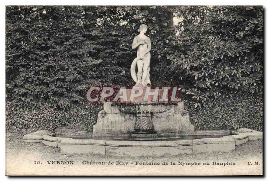 CPA Vernon Chateau de Bizy Fontaine de la Nymphe au Dauphin