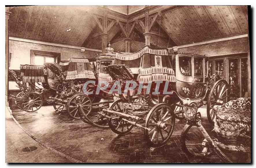CPA Versailles Grand Trianon Voiture de bapteme du Roi de Rome 