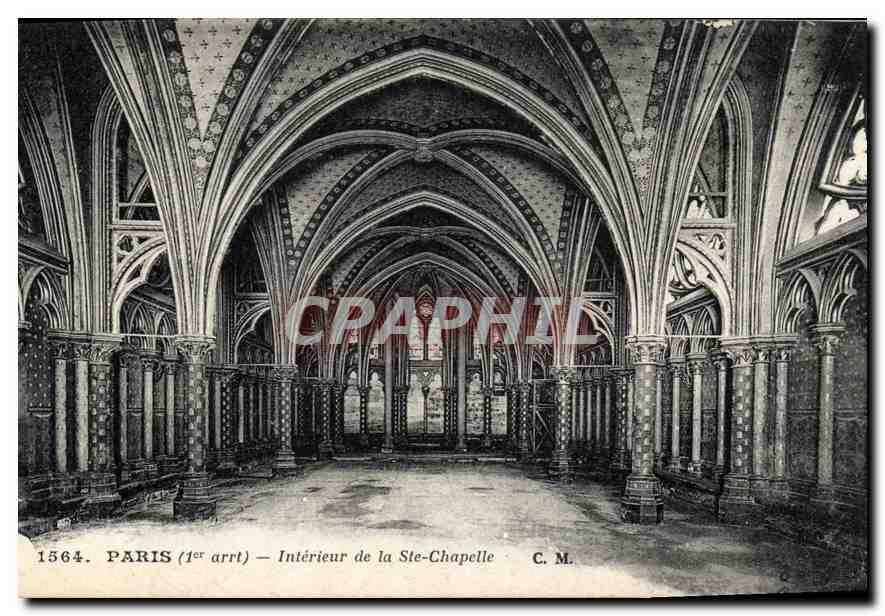 CPA Paris Ier arrt interieur de la Ste Chapelle 