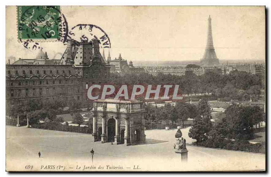 CPA Paris Ier le jardin des Tuileries Tour Eiffel
