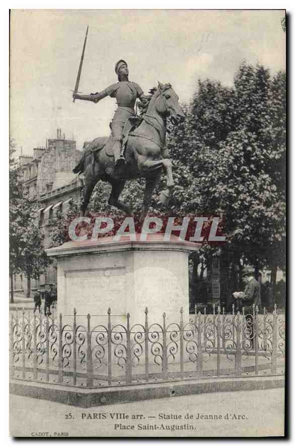 CPA Paris VIII arr Statue de Jeanne d'Arc Place Saint Augustin