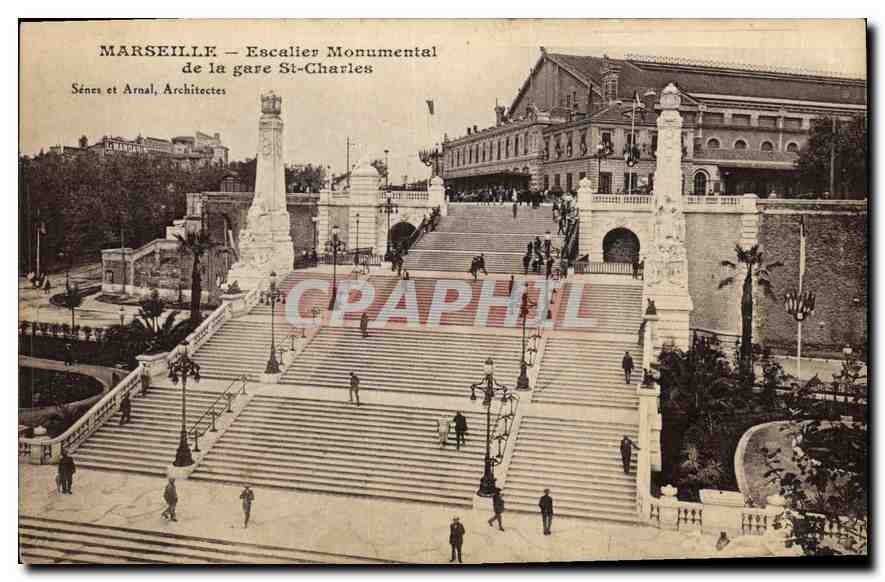 CPA Marseille Escalier Monumental de la Gare St Charles 