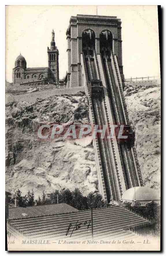 CPA Marseille l'Ascenseurs et Notre Dame de la Garde 
