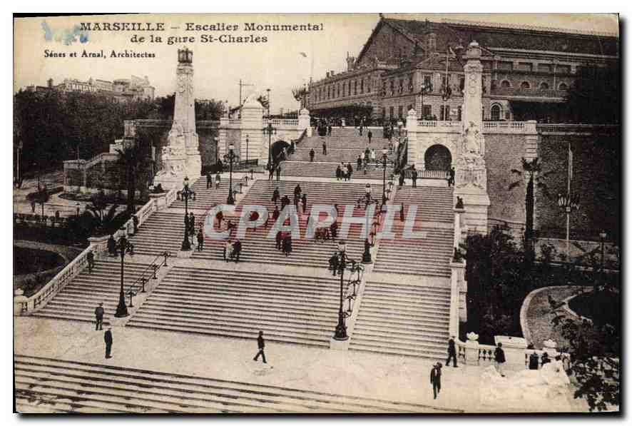 CPA Marseille Escalier Monumental de la gare St Charles 