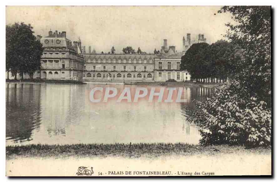 CPA Palais de Fontanebleau L'Etang des Carpes