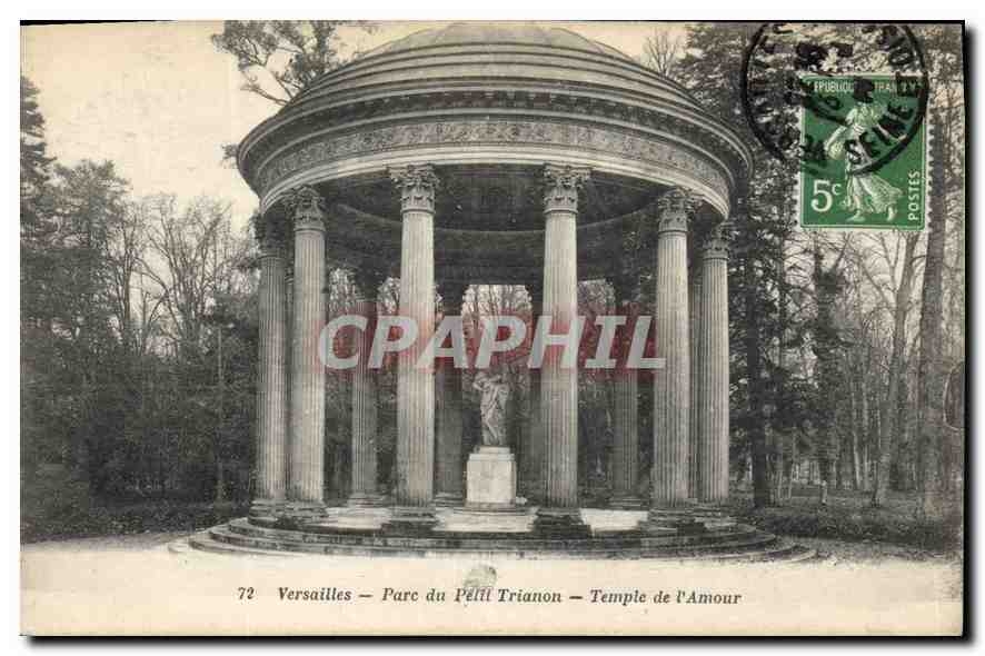CPA Versailles Parc du Petit Trianon Temple de l'Amour 