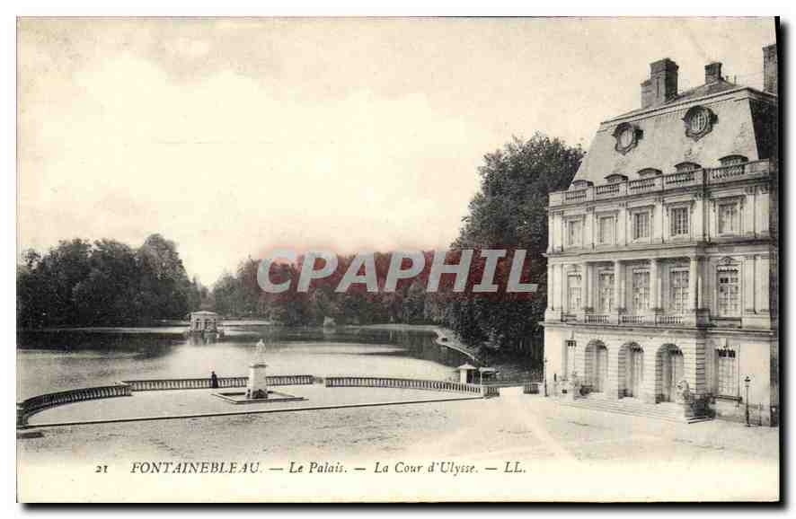 CPA Fontainebleau Le Palais La Cour d'Ulysse 