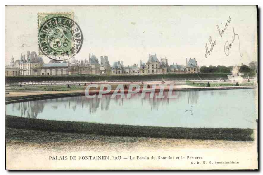 CPA Palais de Fontainebleau Le Bassin du Romulys et le Parterre 