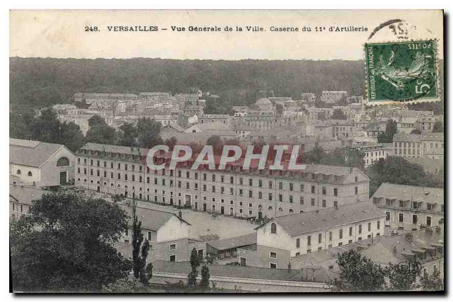 CPA Versailles Vue generale de la Ville Caserne du 11eme d'artillerie Militaria
