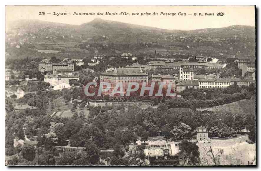 CPA Lyon panorama des Monts d'Or vue prise du Passage Gay 