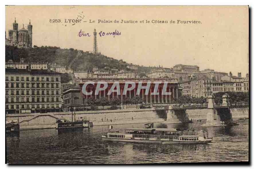 CPA Lyon Le Palais de Justice et le Coteau de Fourviere