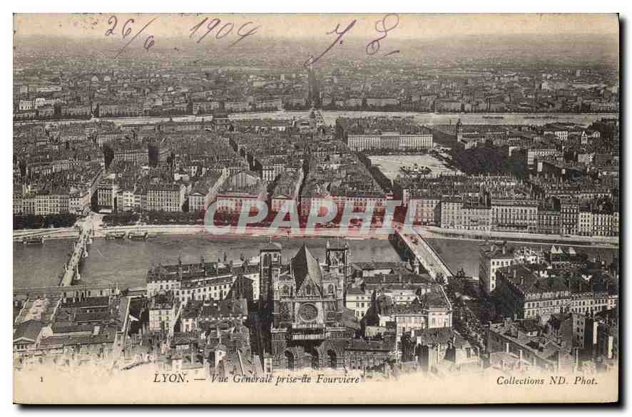 CPA Lyon Vue generale prise de Fourviere 