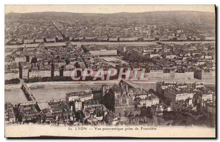 CPA Lyon Vue Panoramique prise de Fourviere 