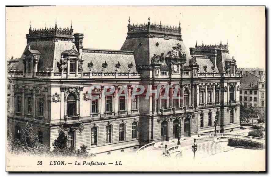 CPA Lyon La Prefecture 