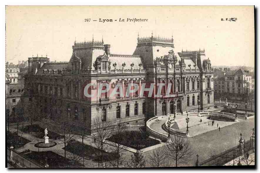 CPA Lyon La Prefecture 