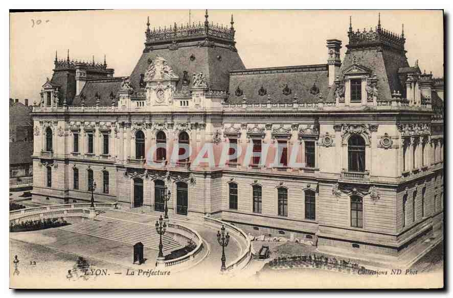 CPA Lyon La Prefecture 