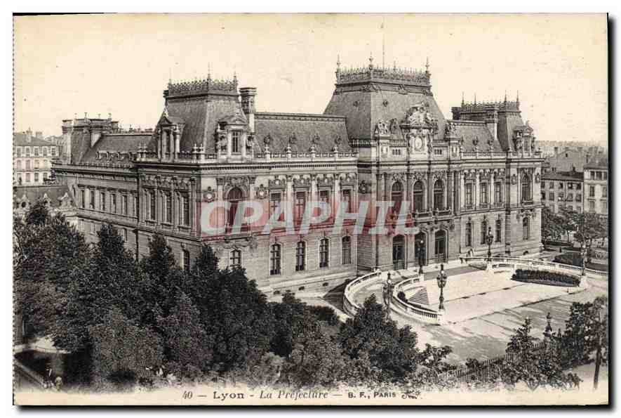 CPA Lyon La Prefecture 