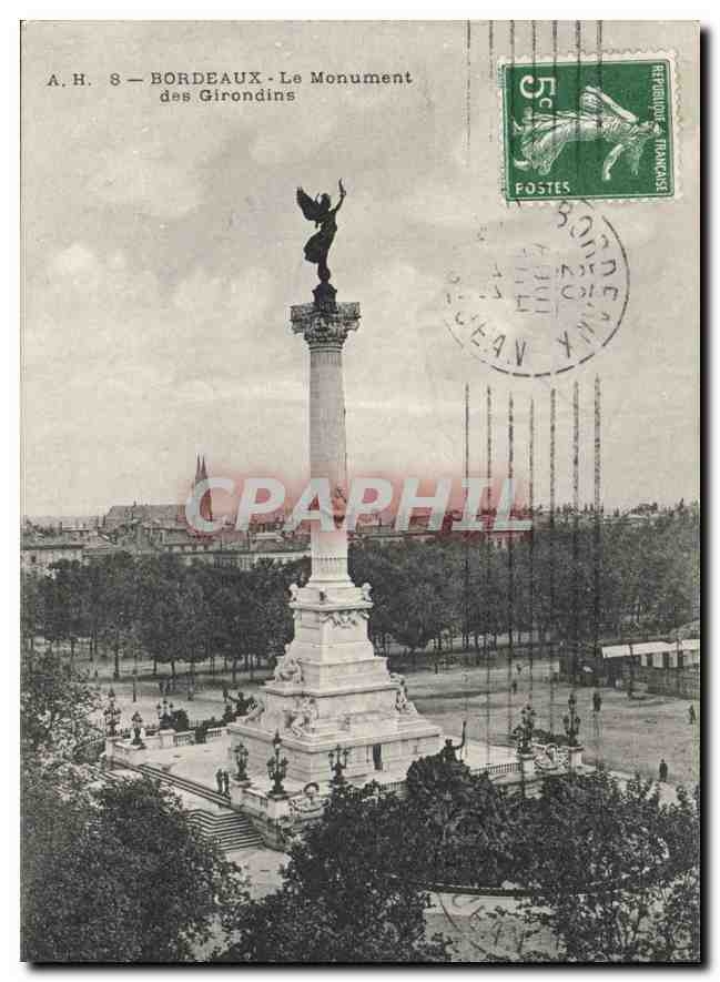 CPA Bordeaux Monument des Girondins