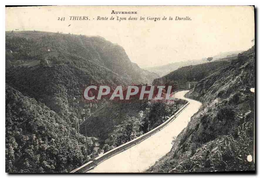 CPA Auvergne Thiers Route de Lyon dans les Gorges de la Durolle
