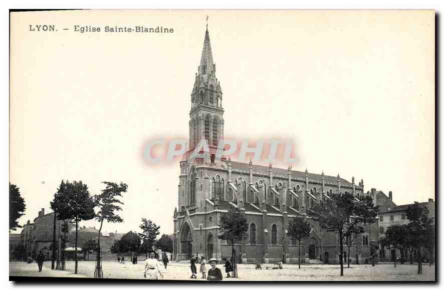 CPA Lyon Eglise Sainte Blandine