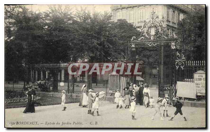 CPA Bordeaux Entree du Jardin Public