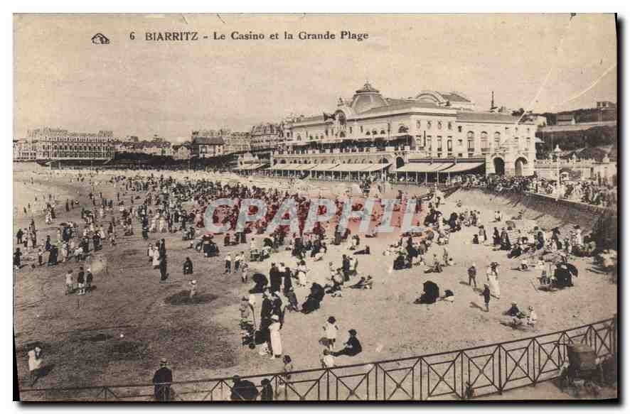 CPA Biarritz Le Casino et la Grande Plage