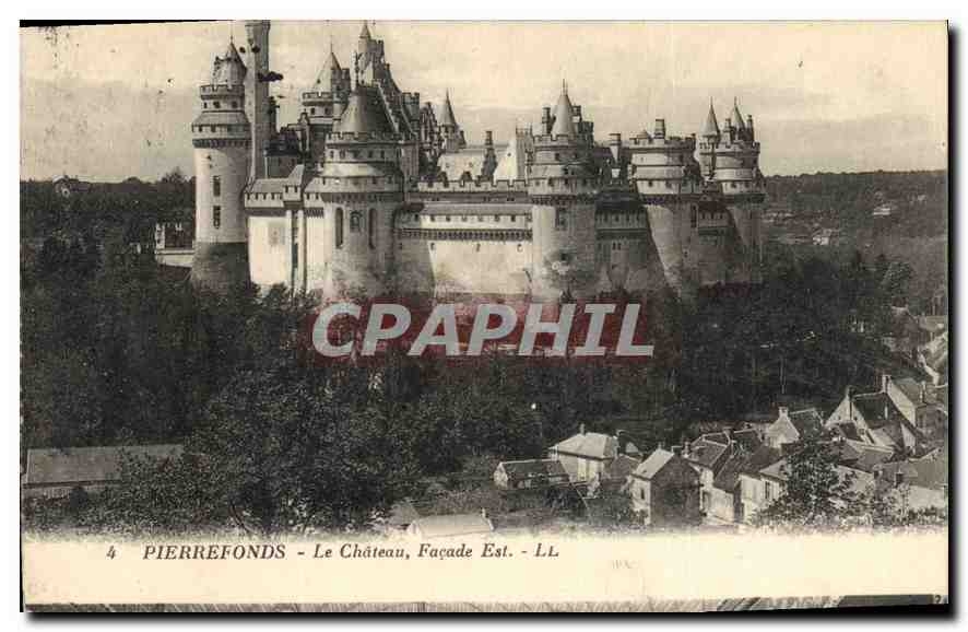 CPA Pierrefonds Le Chateau Facade Est