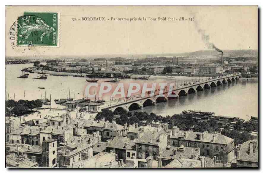 CPA Bordeaux Panorama pris de la Tour St Michel