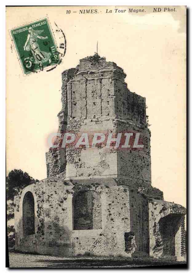CPA Nimes La Tour Magne