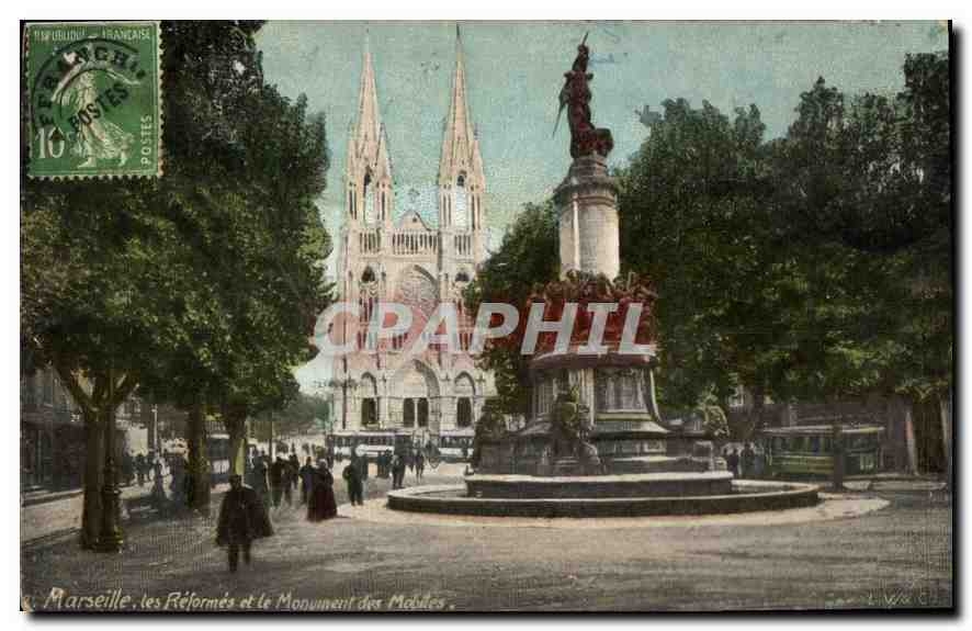 CPA Marseille les Reformes et le Monument des Mobiles
