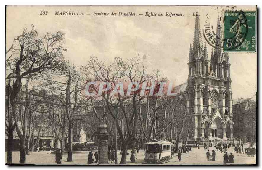 CPA Marseille Fontaine des Danaides Eglise des Reformes