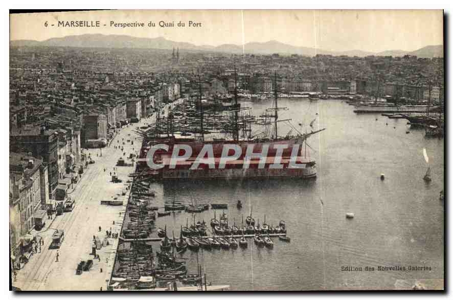 CPA Marseille Perspective du Quai du Port