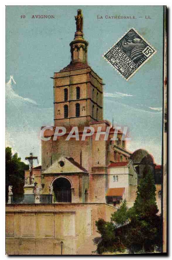 CPA Avignon (Vaucluse) La Cathedrale