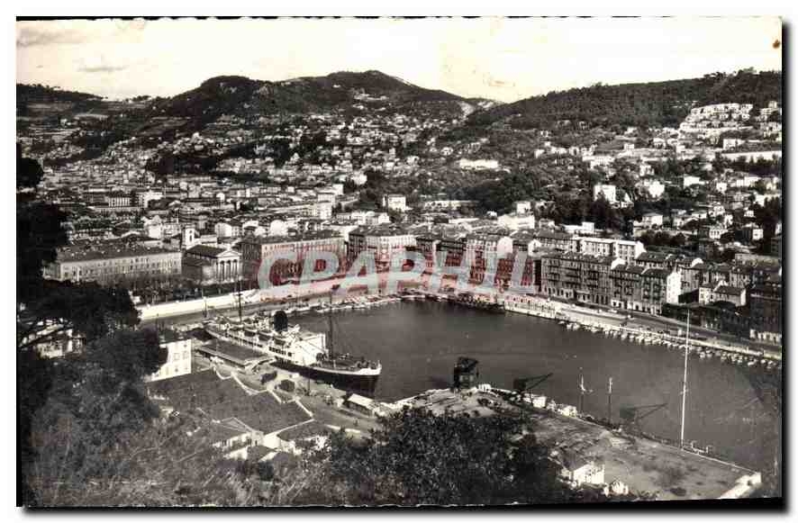 CPA La Cote d'Azur Nice Le port vu du Chateau 
