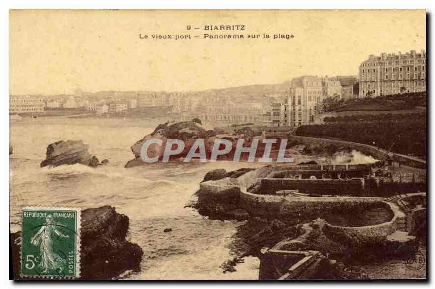 CPA Biarritz Le vieux Port Panoramamsur la Plage 