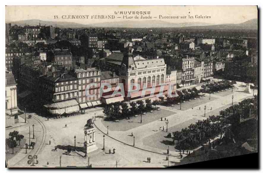 CPA Clermont Ferrand Place de Jaude Panorama sur les Galeries