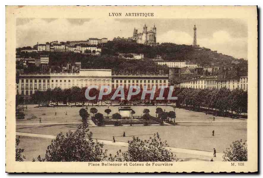 CPA Lyon Artistique Place Bellecour et Coteau de Fourviere 