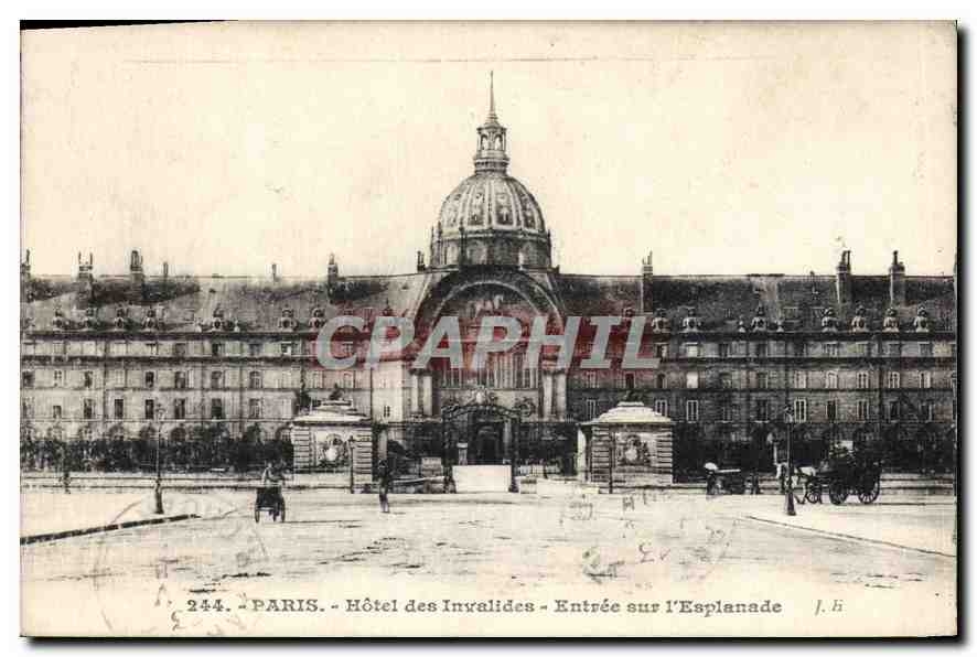 CPA Paris Hotel des Invalides Entree sur l'Esplanade 