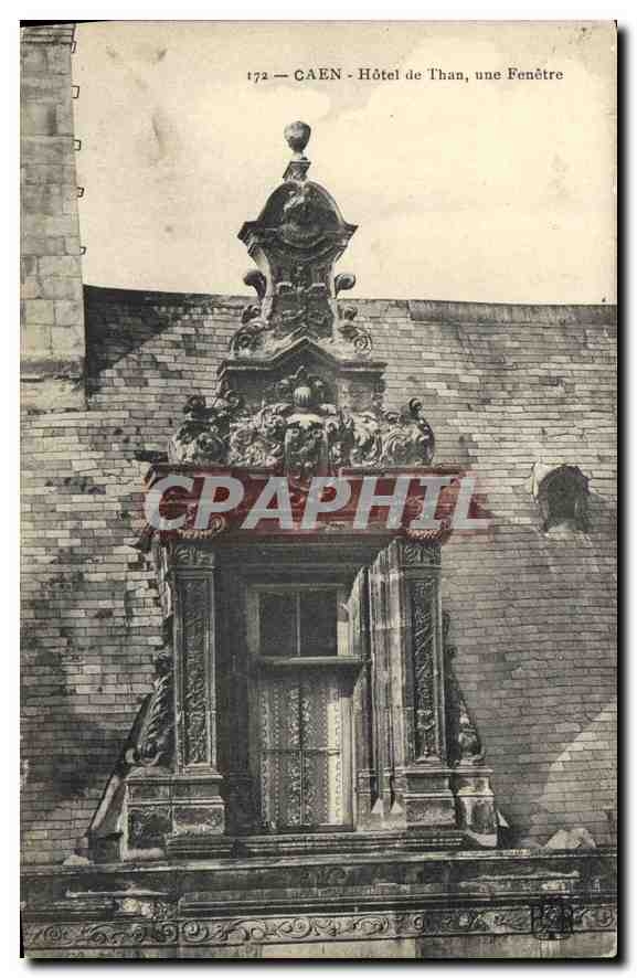 CPA Caen Hotel de Than une Fenetre 