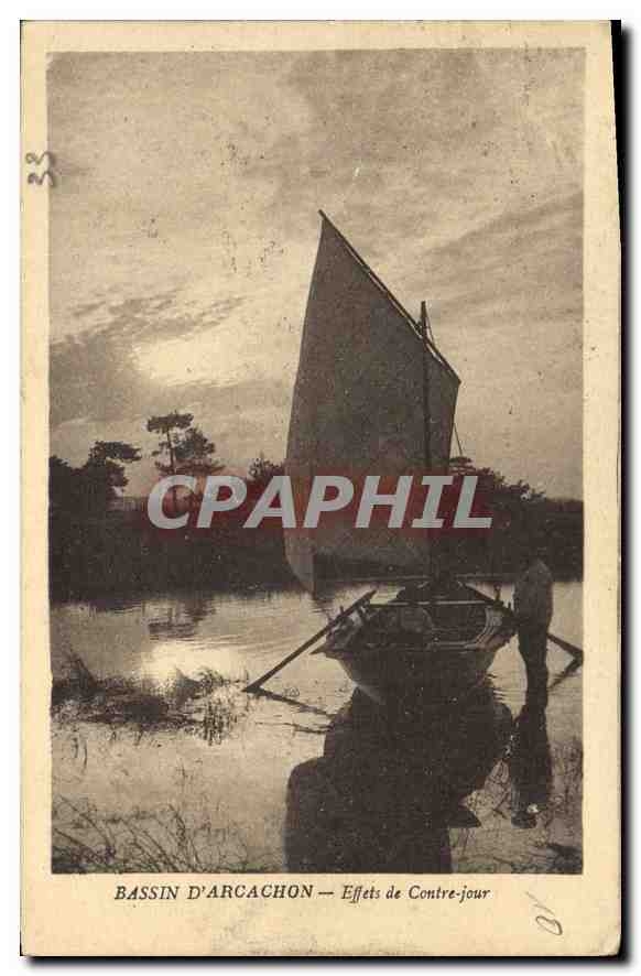 CPA Bassin d'Archachon Effets de Contre jour Bateau