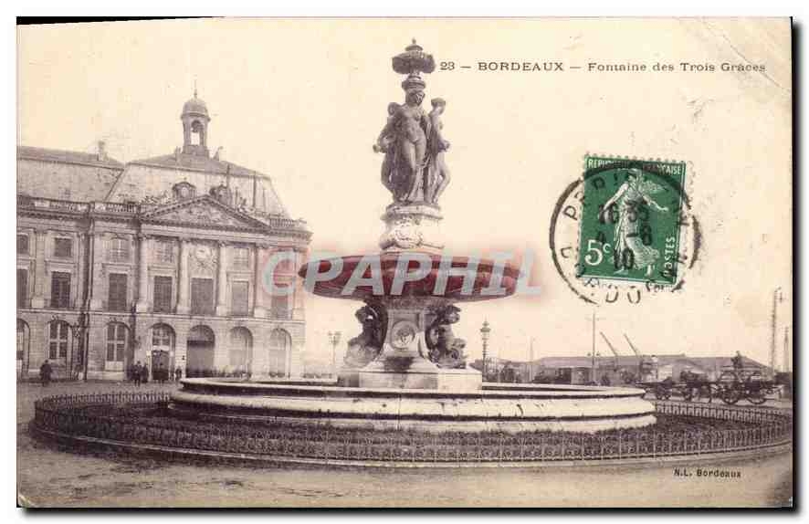 CPA Bordeaux Fontaine des Trois Graces