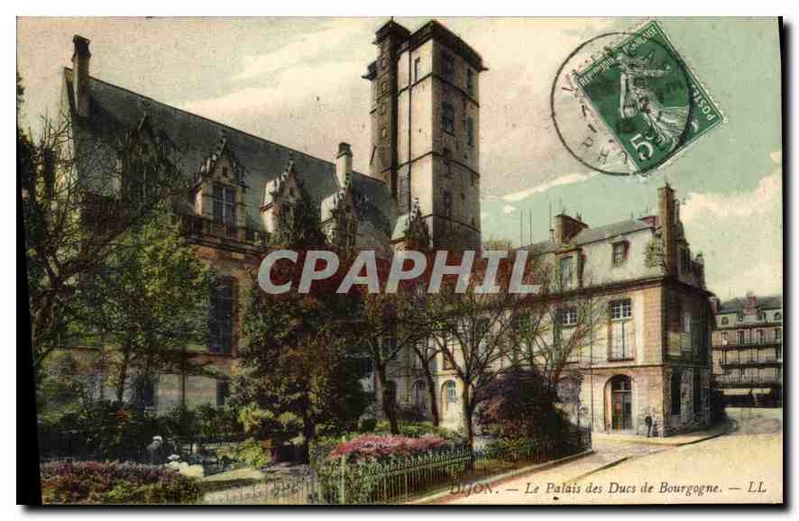 CPA Dijon Le Palais des Ducs de Bourgogne 