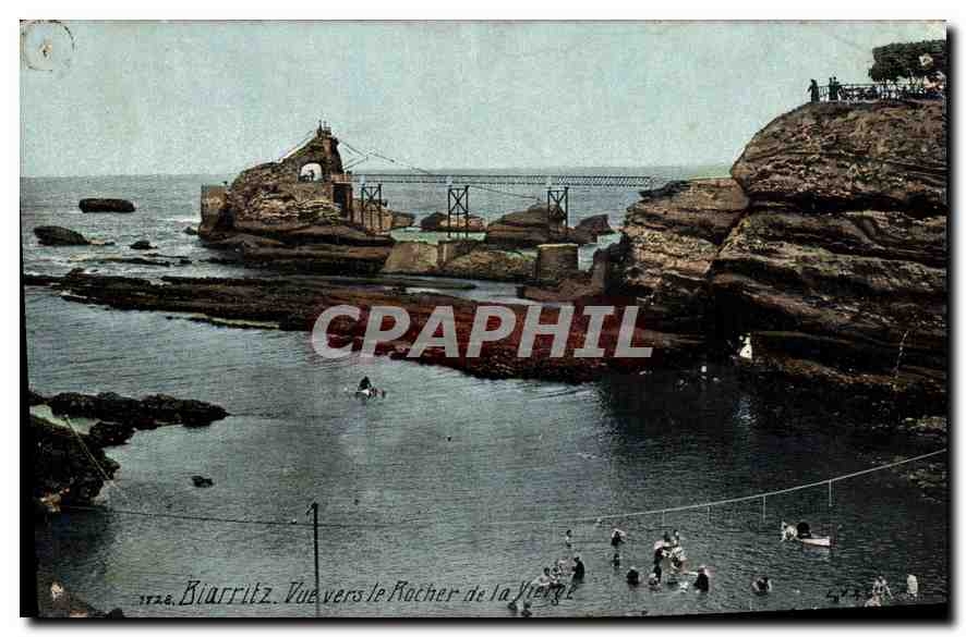 CPA Biarritz Vue vers le Rocher de la Vierge 