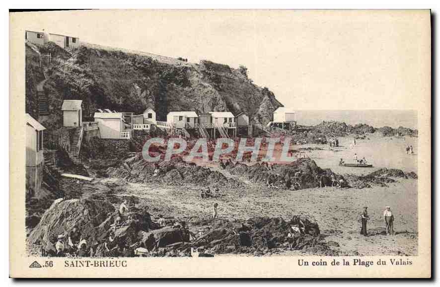 CPA Saint Brieuc Un coin de la Plage du Valais 