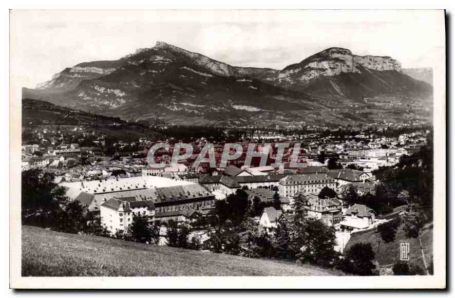 CPA Chambery Vue vers les Casernes et le Nivolet 