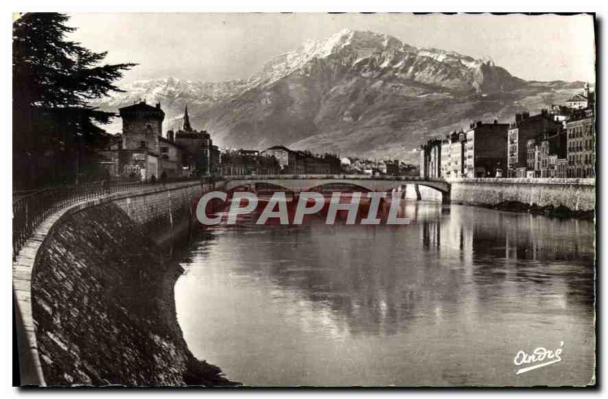 CPA Grenoble Les quais de l'Isere et le Maucherette 