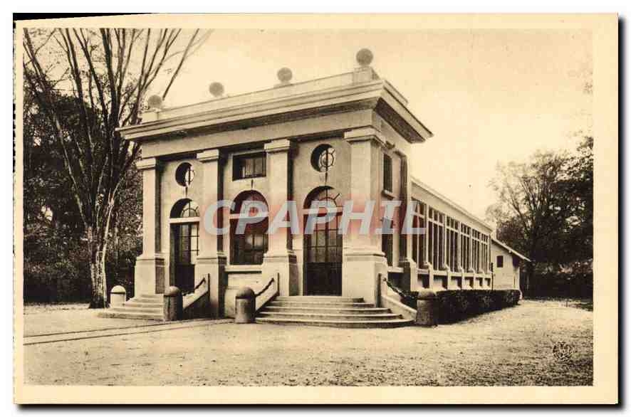 CPA Foret de Compiegne Clairiere de l'Armistice Abri du Wagon du Marechal Foch 