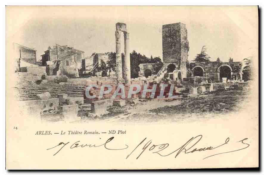 CPA Arles Le Theatre Romain 
