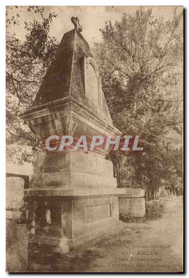 CPA Arles Les Alyscamps 