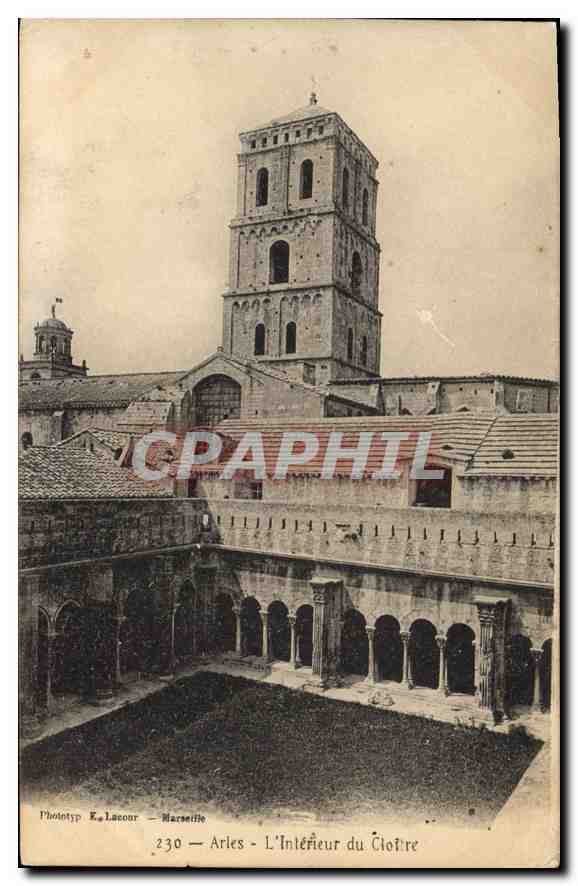 CPA Arles L'Interieur du Cloitre 